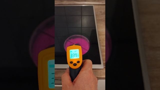 До какой температуры нагревается поверхность электроплиты? смотреть онлайн