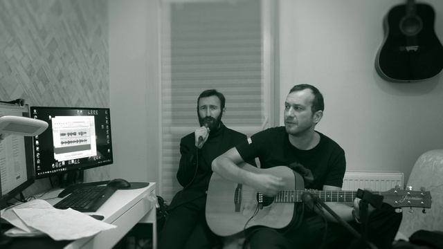 "В Омут твоих глаз" - Руки вверх. Дворовый кавер на гитаре в два голоса смотреть онлайн