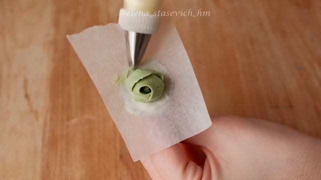 Украшение торта - насадка тюльпан, розы из крема | Decoration cake russian tips | Elena Stasevich H смотреть онлайн