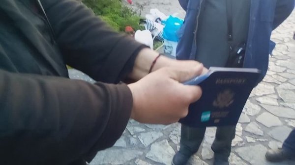 THE MICROCHIP IN PASSPORT OF UNITED STATES