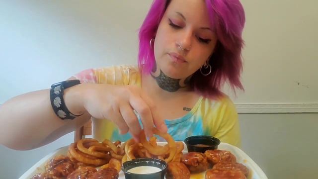 ASMR. Boneless Wings. Curly Fries (Eating sounds//No talking) смотреть онлайн