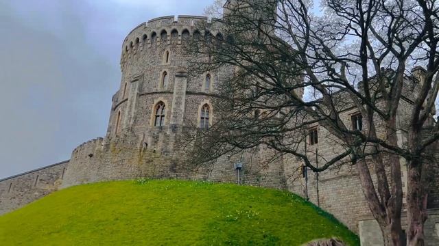 Windsor castle where Queen’s buried | Inside Windsor castle tour -The Queen’s Royal residence смотреть онлайн