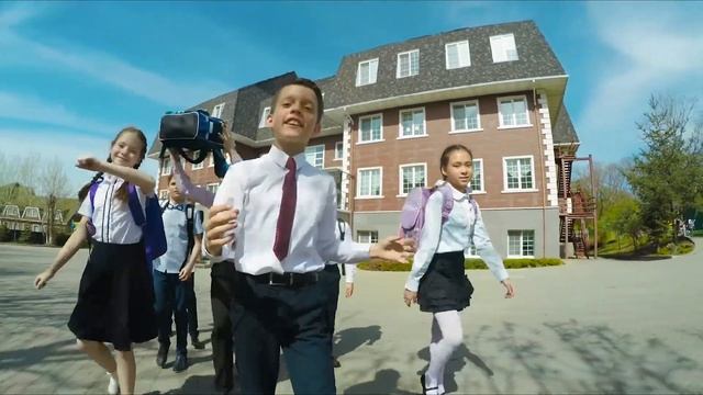 Выпуск начальной школы 2018. Европейская прогимназия. 4А класс (кавер на Open Kids - Хулиганить) смотреть онлайн