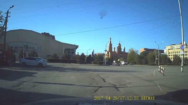 Проехал на красный свет светофора