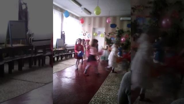 Маленьки звёзды детский танец смотреть онлайн