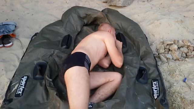 Надул лодку без насоса! смотреть онлайн