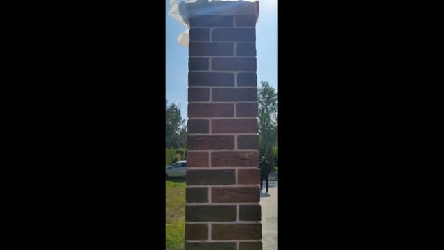 #shorts Кладка кирпичных колонн - забор жалюзи по ключ смотреть онлайн