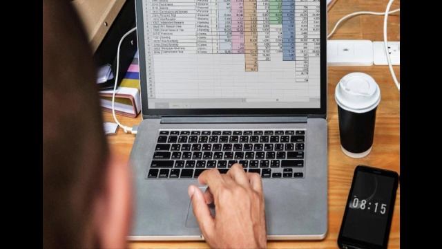 Sort And Filter Your Excel Table By Date Or Amount смотреть онлайн