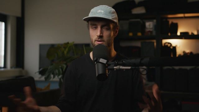 My Color Grading Setup (BenQ Monitors & Blackmagic Design Mini Panel) смотреть онлайн