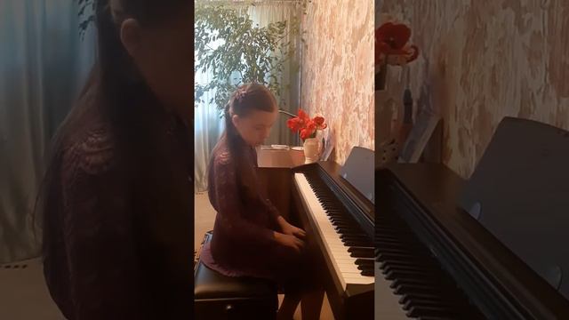 Выступление на экзамен Хамзиной Софии . "Бурре" , Испанская песня. смотреть онлайн