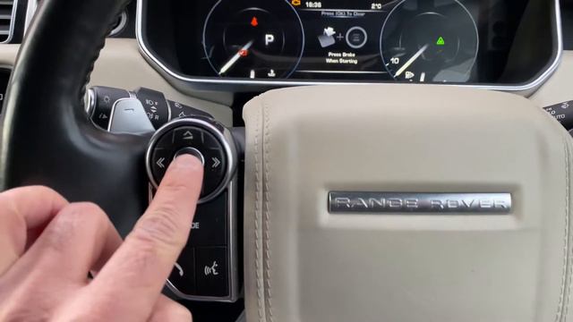 How to check the engine oil level on Range Rover L405@zmmotors1 смотреть онлайн