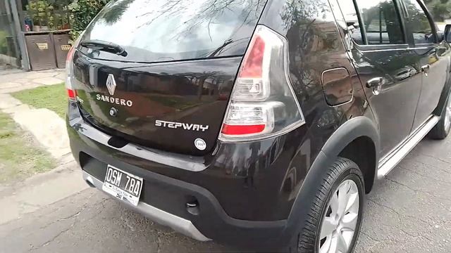 Renault Sandero Stepway Confort 2015 смотреть онлайн