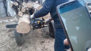 Китайская бензопила & бензопила урал