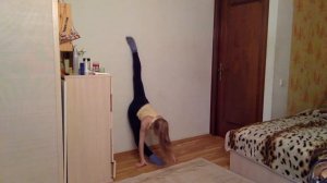 Мастер-класс: Как научиться делать элемент Планше назад в художественной гимнастике