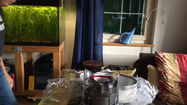 Unpacking and first Run of a Dyson Humidifier AM-10 (german) смотреть онлайн