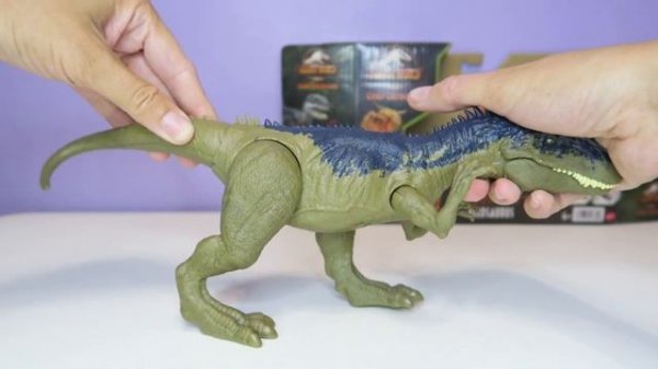 Фигурка динозавра "Аллозавр", со звуковыми эффектами , серия Jurassic World, компания Mattel