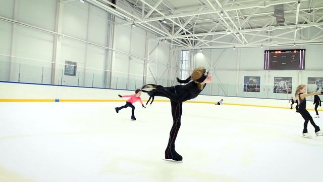 Сучков А.Л. директор центра подготовки фигуристов под рук. Кудрявцева В.Н., Академия Льда. смотреть онлайн
