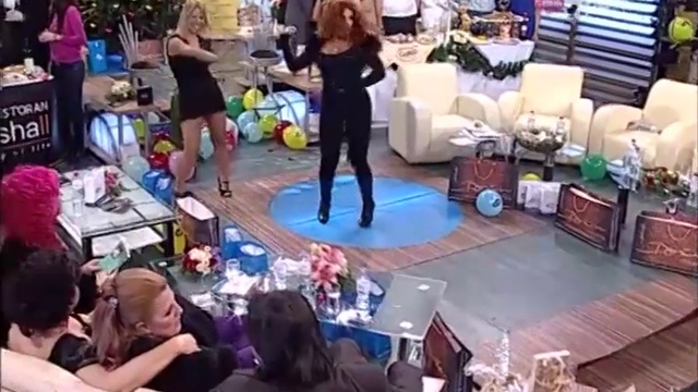 Indira - Zivim da zivim смотреть онлайн