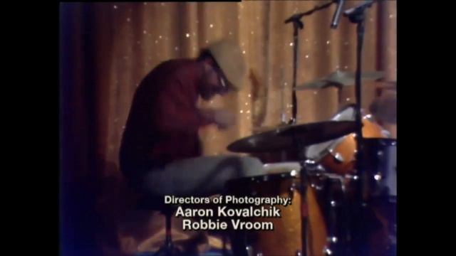 Eric Andre Show - The Next Musical Act Is Me смотреть онлайн