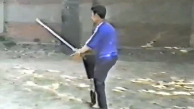 Комплекс меча цзянь с длинной кистью в исполнении мастера Чжоу И смотреть онлайн