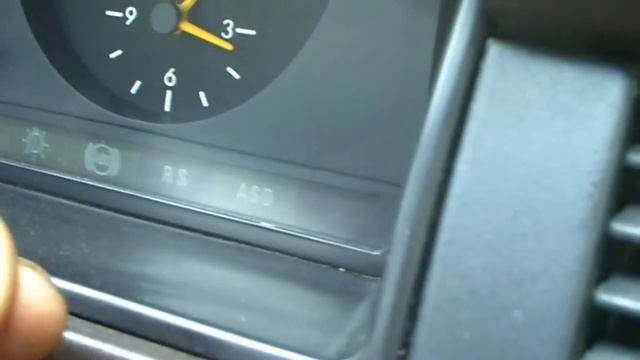 Mercedes W124 ASD Fehlerspeicher Auslesen & Löschen