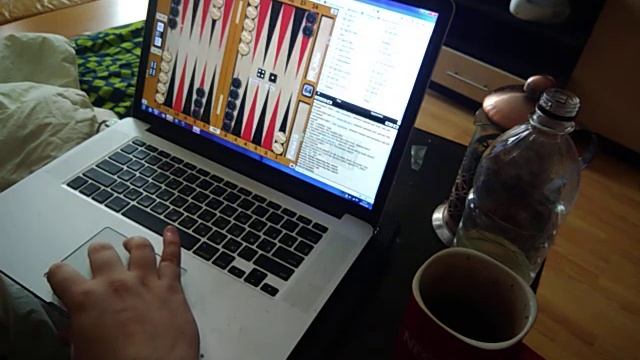 Учимся коротким нардам с гроссмейстером. Обзор онлайн матча в нарды (стрим) с моими комментариями смотреть онлайн