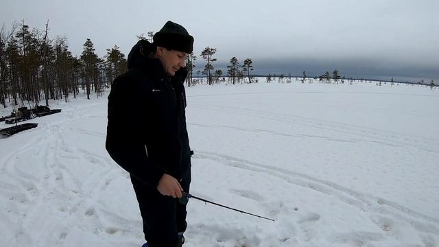 Хитрая снасть для зимней рыбалки смотреть онлайн