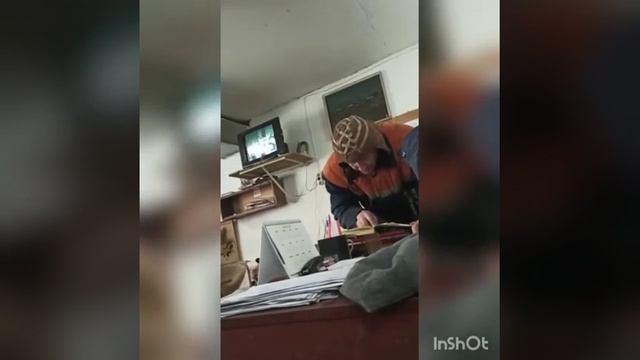 Будни слесаря Славика смотреть онлайн