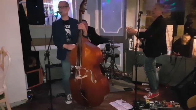 3ioGino Live Veranda 19/5/18 "WALK THIS WAY" смотреть онлайн