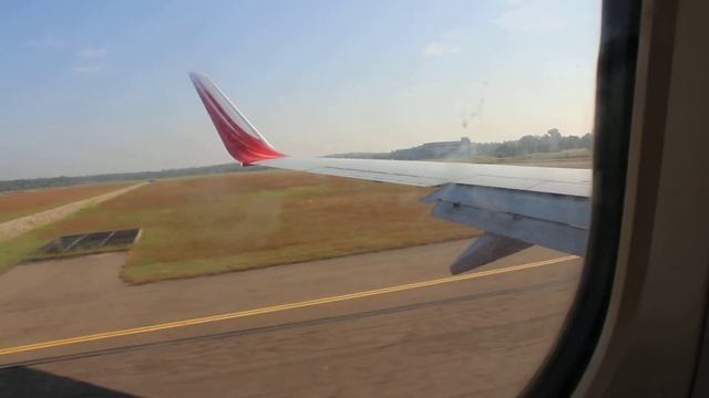 Stunning landing at Colombo | Bandaranaike Airport | MAA to CMB | Air India Express Boeing 737-800 смотреть онлайн