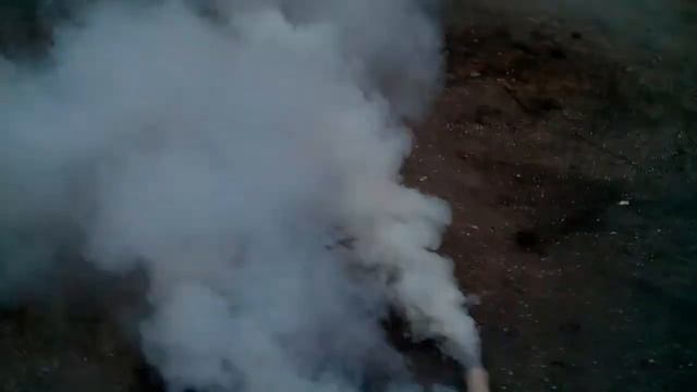 Большая дым шашка + маленькие смотреть онлайн