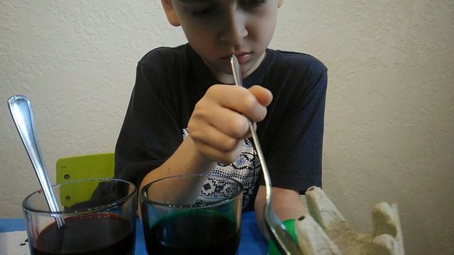 ЯЙЦА Майнкрафт (Minecraft)/КРАШУ ЯЙЦА К ПАСХЕ/ЧТО ПОЛУЧИЛОСЬ? КРИПЕР и TNT блок смотреть онлайн