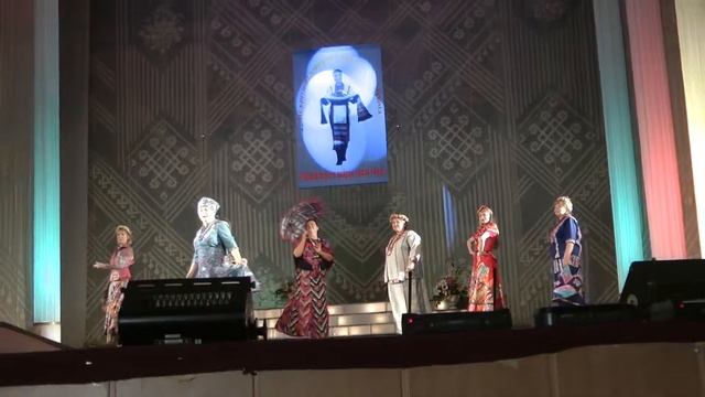 КОЛЛЕКЦИЯ КОСТЮМОВ КИРОВСКОЙ ОБЛАСТИ смотреть онлайн