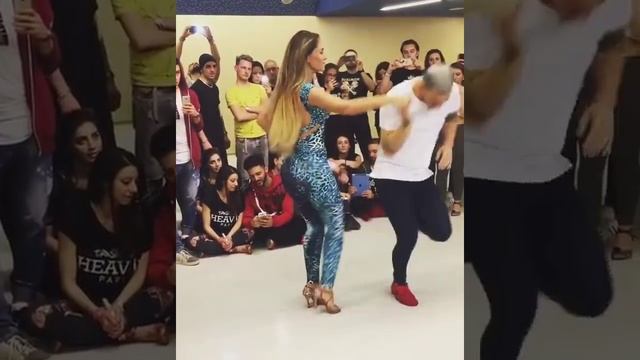 Daniel Y Desiree Bachata Sensual 2017 смотреть онлайн