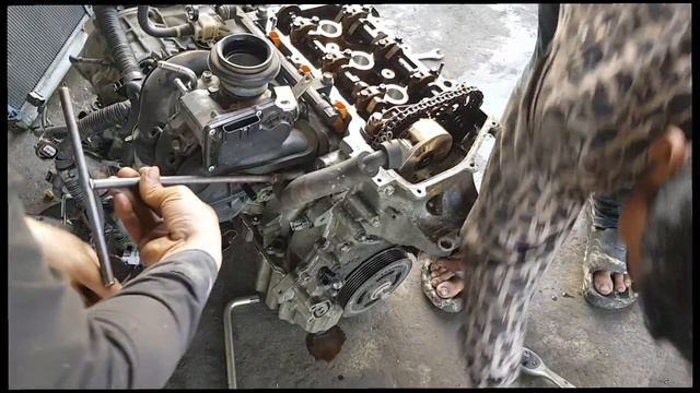 toyota vitz 06/ 10 cylinder3 смотреть онлайн