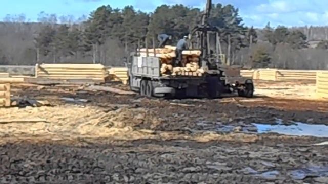 2 Обрабатываем бревна рубанком смотреть онлайн