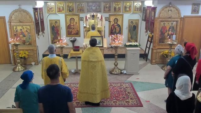 Богослужение в Храме святых целителей Косьмы и Дамиана г. Екатеринбург. смотреть онлайн