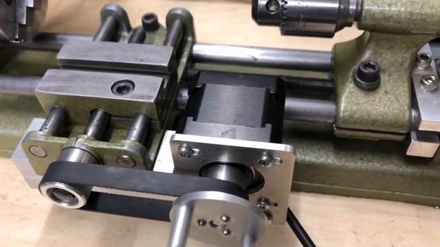 CNC-Steuerung einer Unimat SL mit dem ZX81 смотреть онлайн