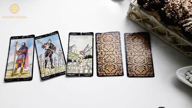 ЖЕЛАЕТ ЛИ ОН/ОНА БЫТЬ СО МНОЙ? ОНЛАЙН ГАДАНИЕ/ Школа Таро Golden Charm смотреть онлайн