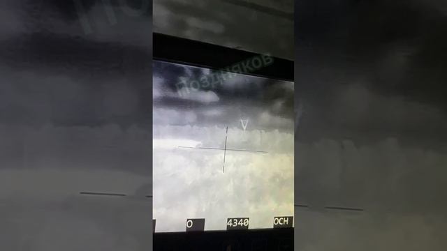 Т-80БВМ лупит по бегущим укранацистам смотреть онлайн