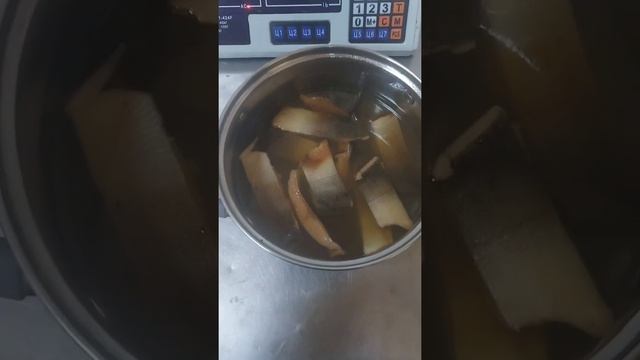 Солим горбушу под семгу смотреть онлайн