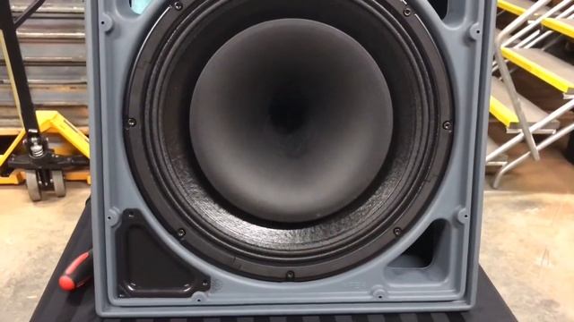 RCF P6215 Outdoor IP55 rated loudspeaker how to plug the ports смотреть онлайн