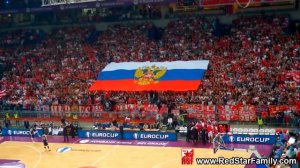 Сербы спели РУССКУЮ КАТЮШУ и раскинули флаг РОССИИ на матче с Украиной