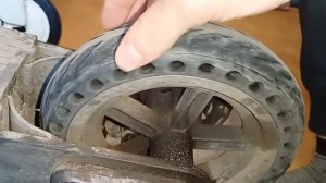 Замена литых покрышек на электросамокате . Как установить литую покрышку на самокат #Xiaomi