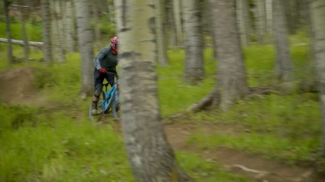 WHICH BIKE IS FASTEST? 5 of the Best 27.5 Downhill Mountain Bikes Raced & Reviewed смотреть онлайн