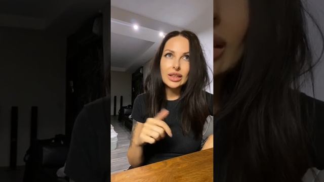 НАТАША СТАРУХА | КОМПЛИМЕНТЫ ОТ МУЖИКОВ И ДЕВУШЕК смотреть онлайн