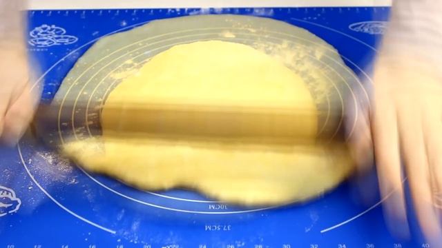 ФАНТАСТИЧЕСКИ ВКУСНО И НЕВЕРОЯТНО ПРОСТО! Песочные булочки к чаю. Булочки с вареньем. смотреть онлайн