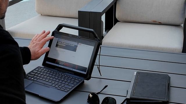 Dell Latitude 7230 Rugged Extreme REVIEW - INDESTRUCTIBLE? смотреть онлайн