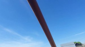 Утепление опилками. Задуваем на чердак садовым пылесосом.