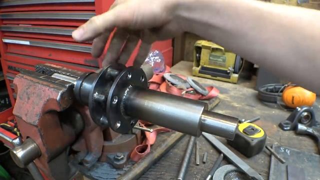 Building an Unlock-able Sway Bar For the Mini Rock Crawler Project - Part 16 смотреть онлайн